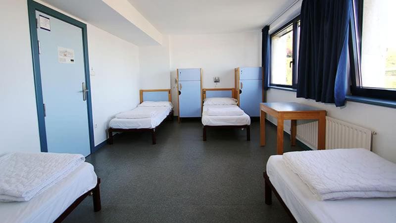 Quadruple Room with Shared Bathroom room - Image 2