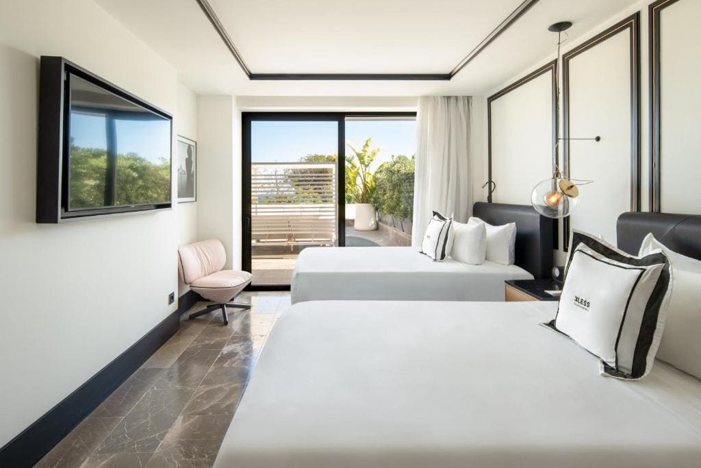 Deluxe Double Room with Terrace room - Image 2