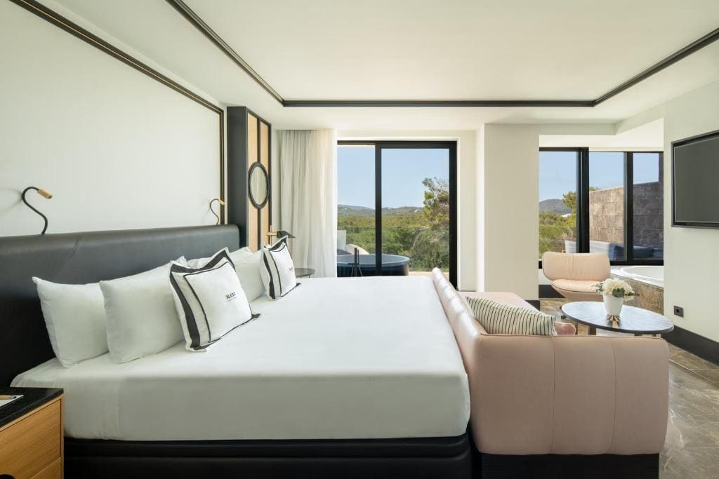 Studio Suite Jacuzzi Terrace room - Image 1