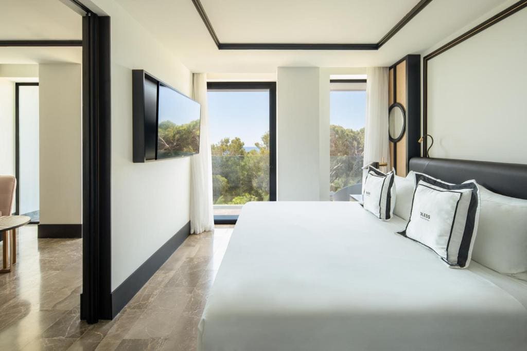 Suite room - Image 3
