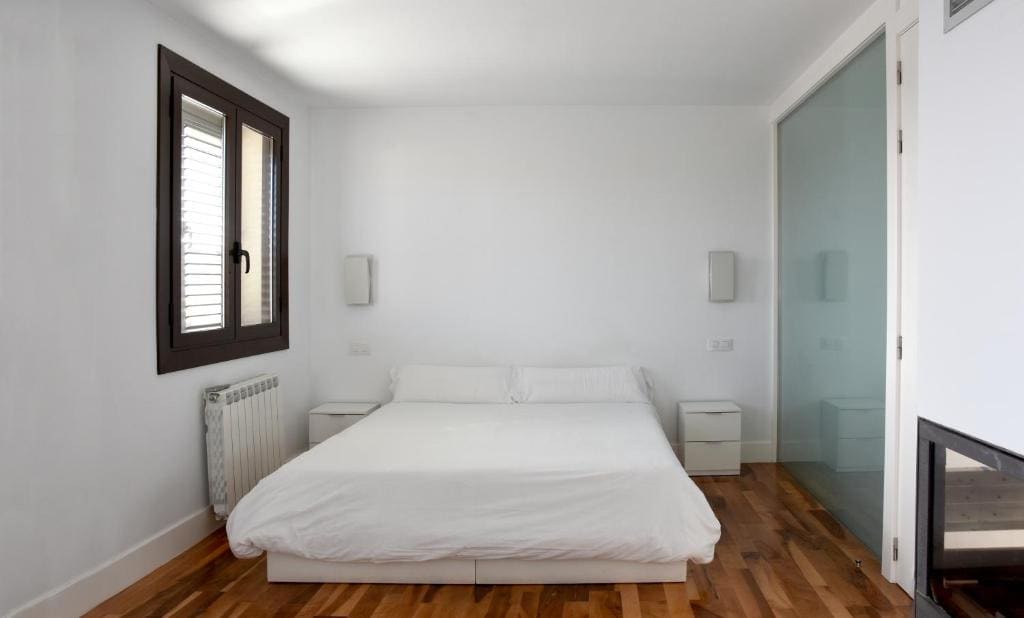 Deluxe Room room - Image 3