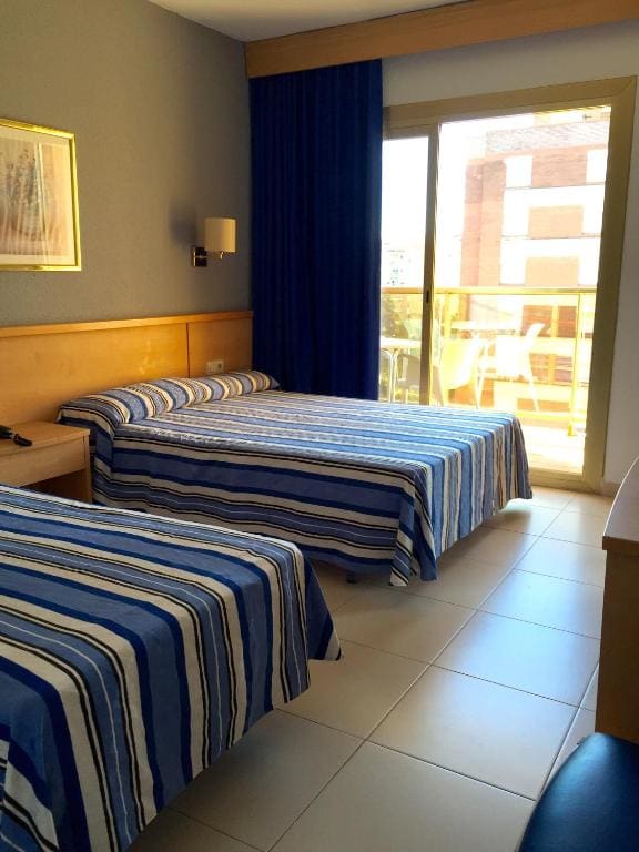 Quadruple Room room - Image 3