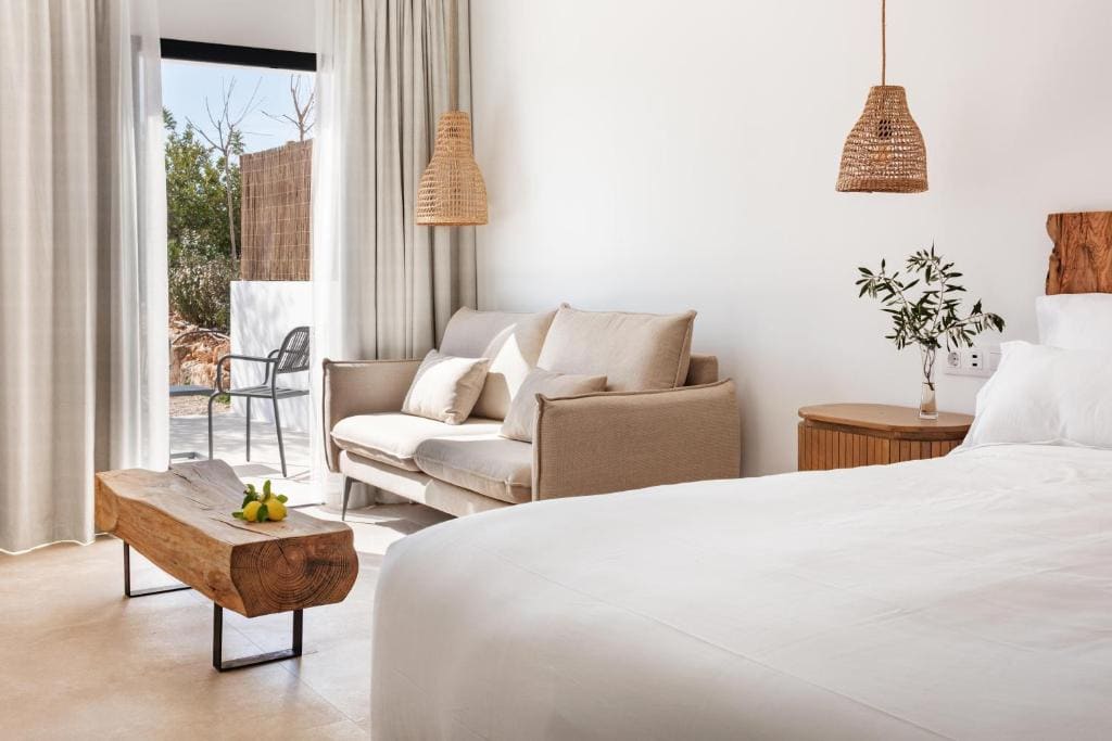 Exclusive Garden Suite room - Image 1