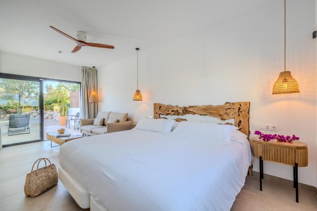 Exclusive Garden Suite room - Image 2