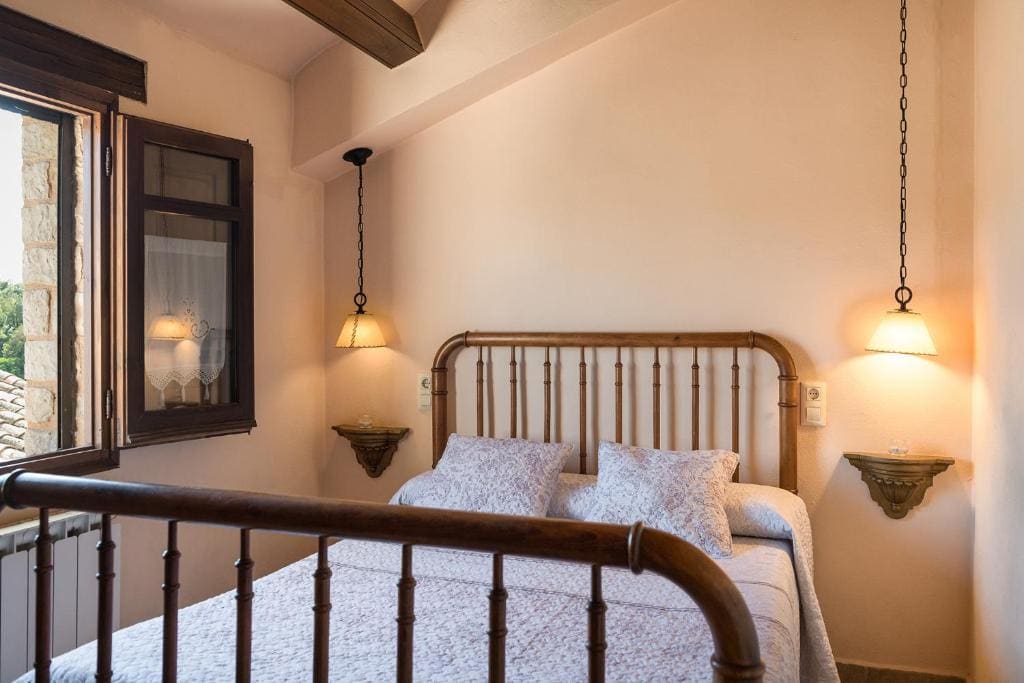 Two-Bedroom House room - Image 3