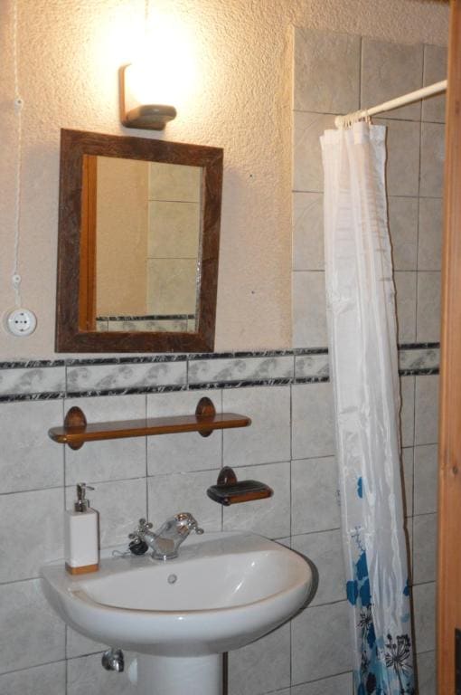 Classic Triple Room room - Image 1