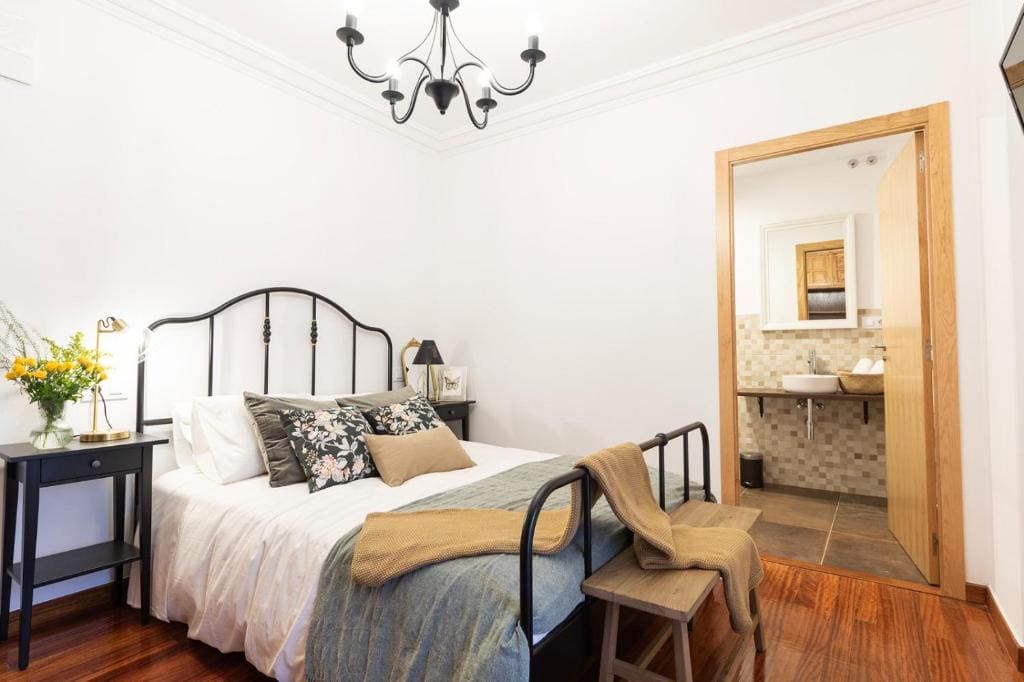 Deluxe Double Room room - Image 2