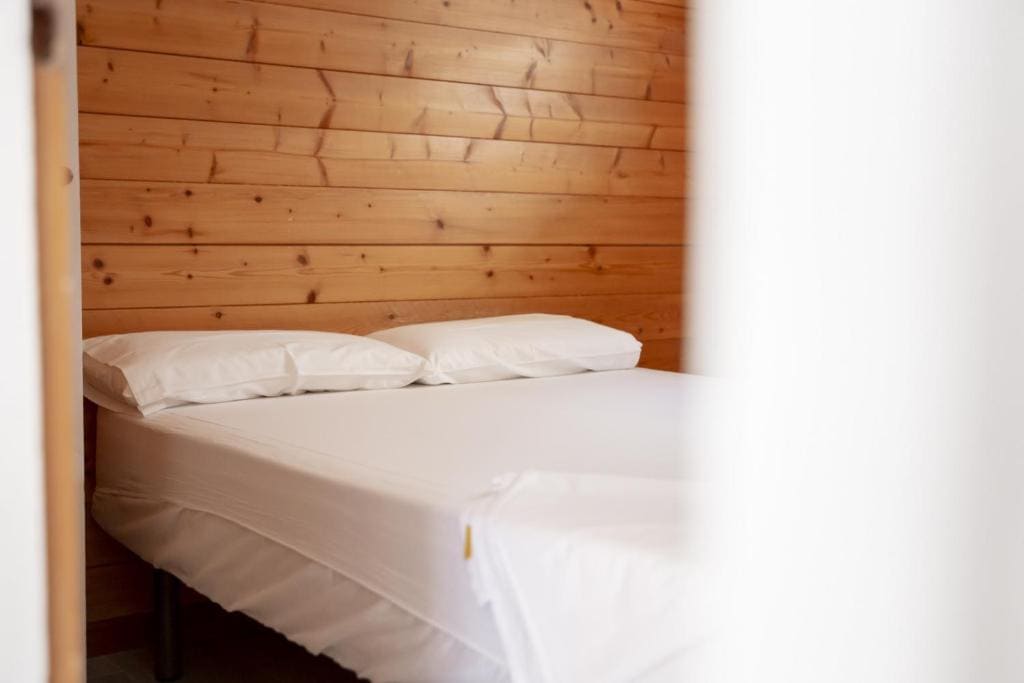 Two-Bedroom Bungalow room - Image 3