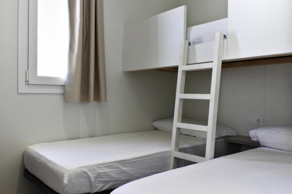 Two-Bedroom Chalet room - Image 3