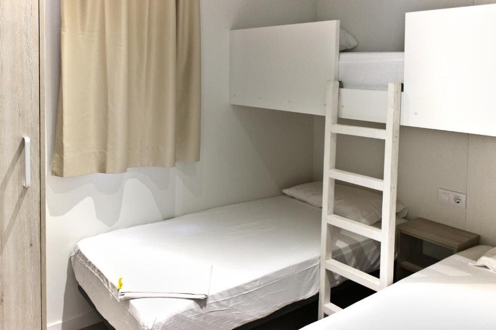 Two-Bedroom Chalet room - Image 2