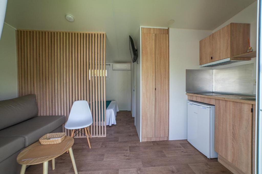Family Bungalow room - Image 3