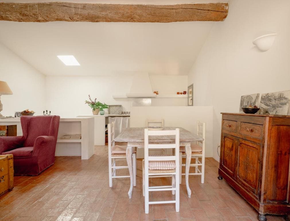 Two-Bedroom Apartment with Garden View room - Image 3