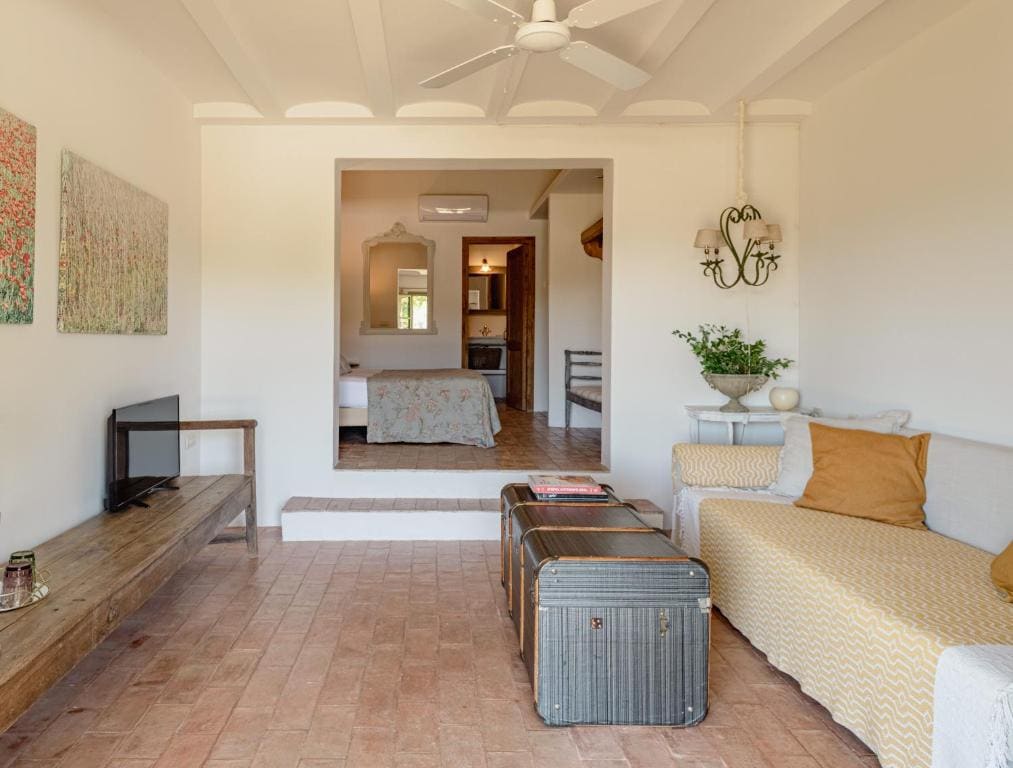 Superior Double or Twin Room with Garden View room - Image 2