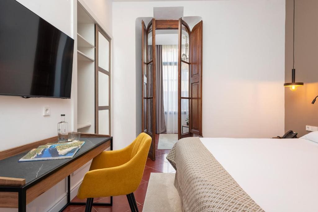 Executive Suite room - Image 2