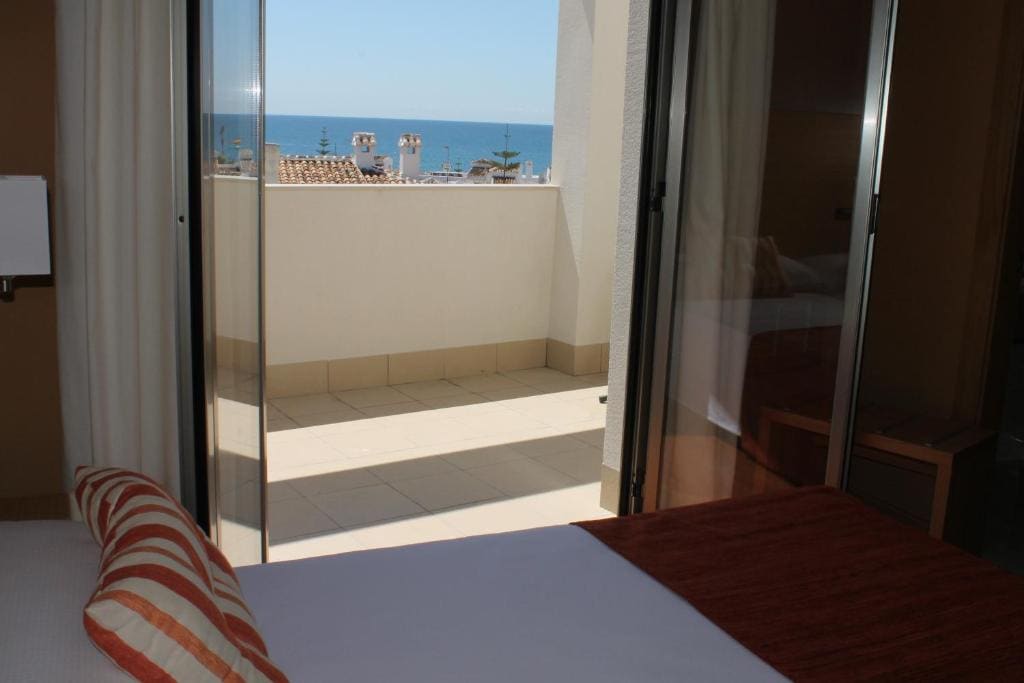 Twin Room with Terrace and Sea view room - Image 1