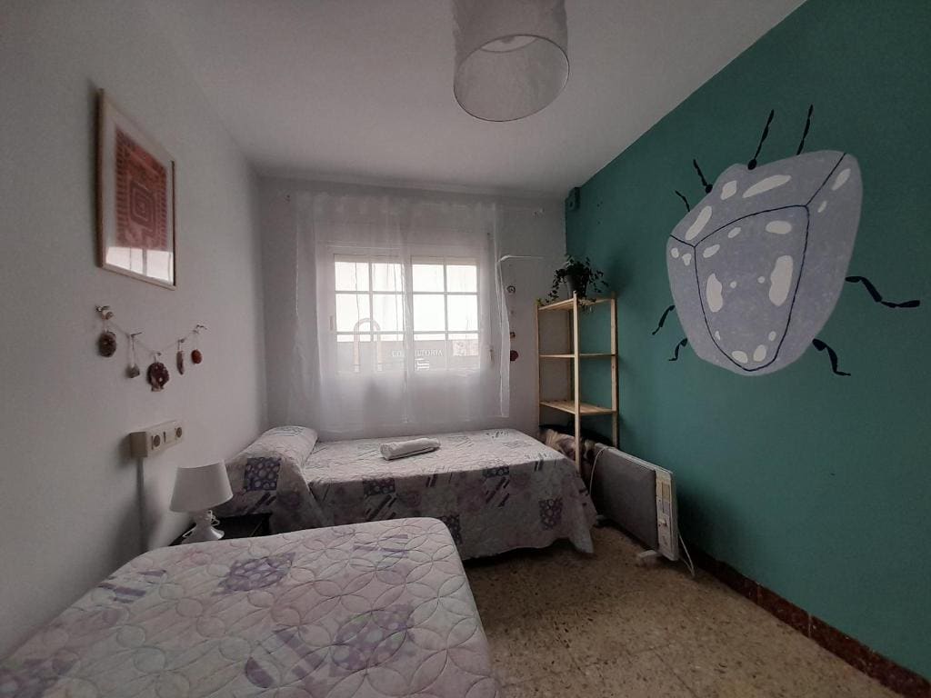 Twin Room with Shared Bathroom room - Image 1