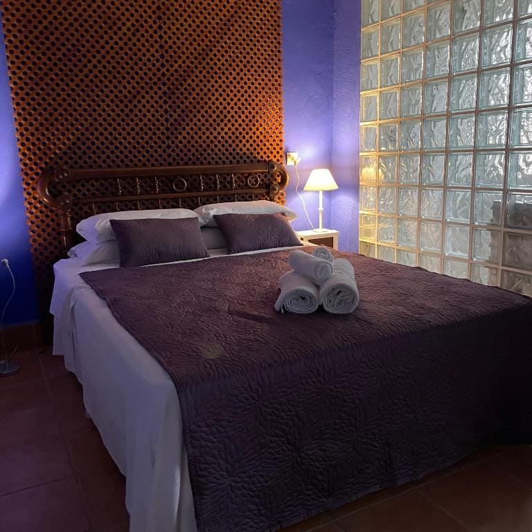 Deluxe Room room - Image 2