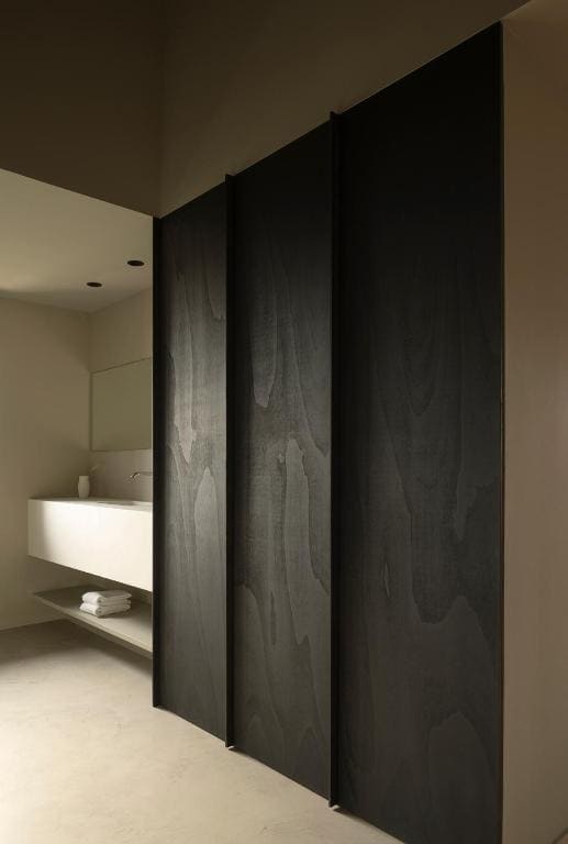 Family Room room - Image 1
