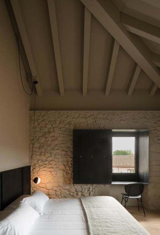 Family Room room - Image 3