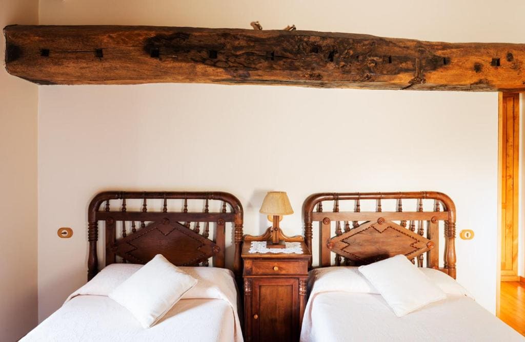 Twin Room with Extra Bed room - Image 2