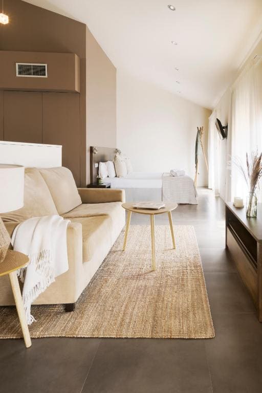 Suite room - Image 2