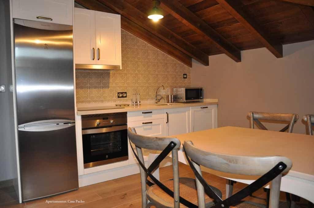 Two Bedroom Apartment with Spa Bath room - Image 3