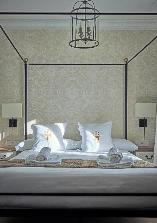 Suite room - Image 1