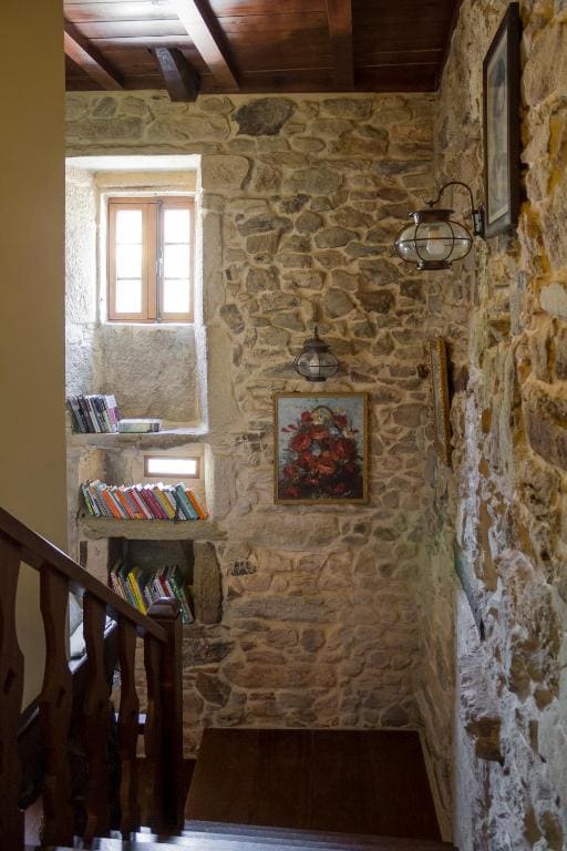 Twin Room with Bath room - Image 1
