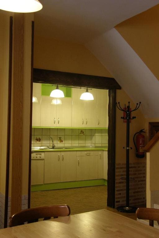 Five-Bedroom House room - Image 3