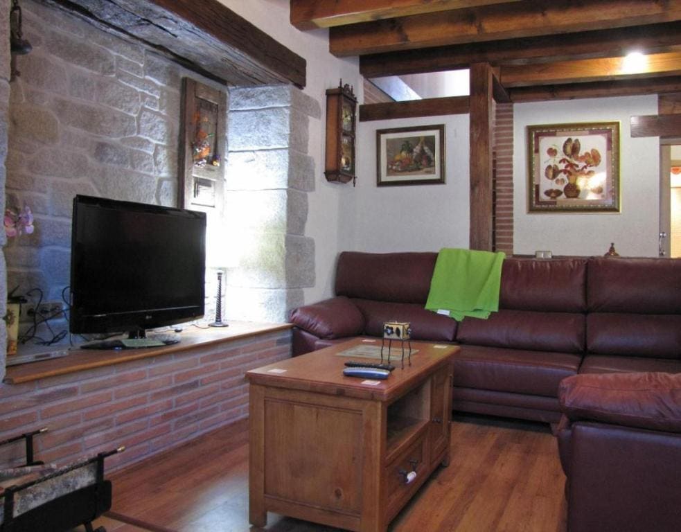Superior Apartment with Balcony room - Image 2