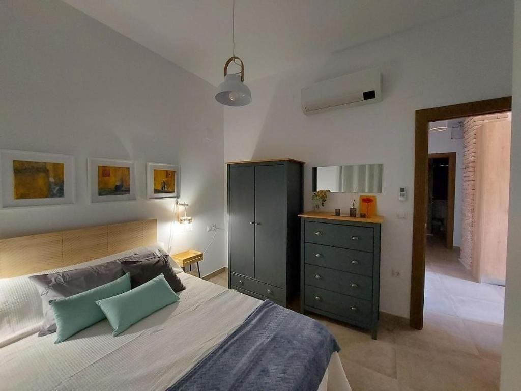 Apartment with Terrace room - Image 3