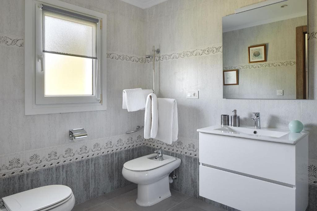 Economic Double Room room - Image 3