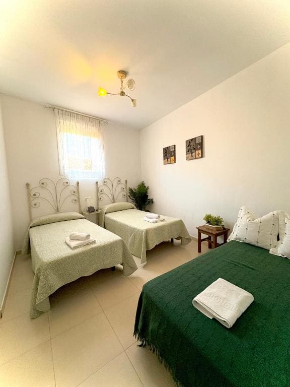 Family Double Room room - Image 2