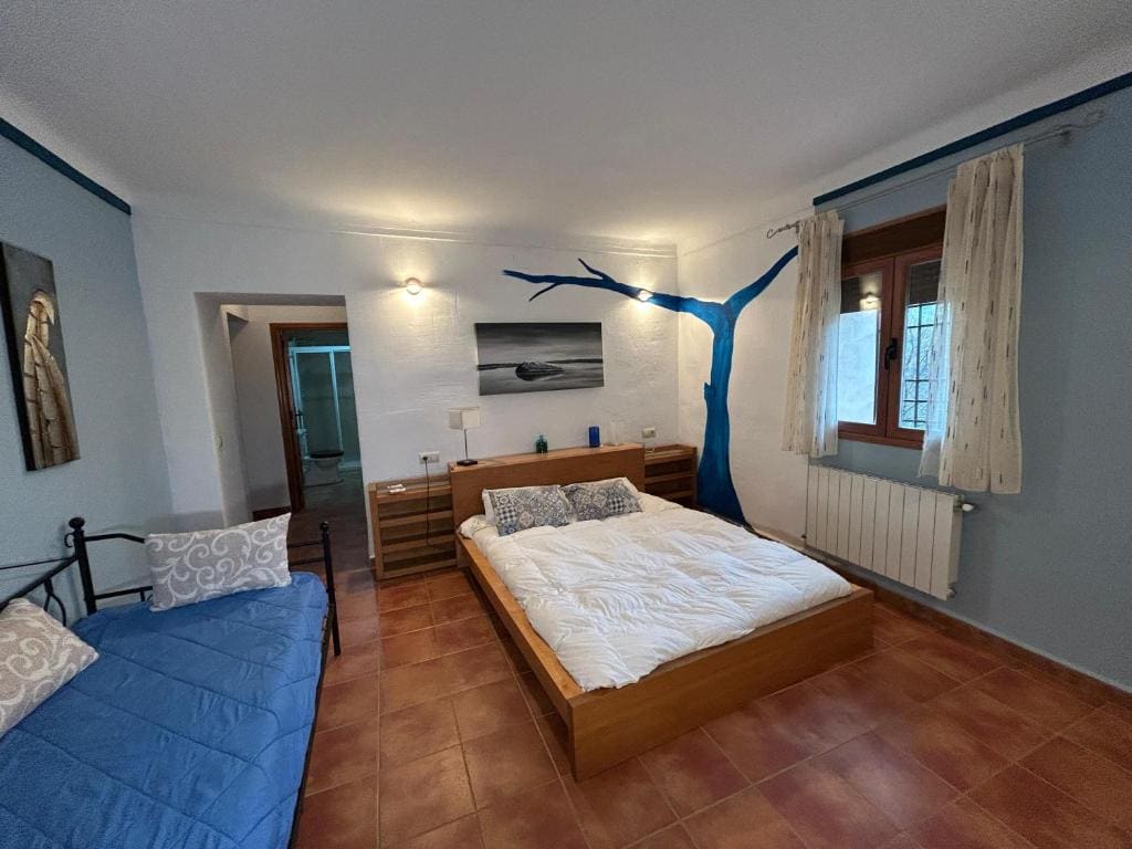 Double Room with Mountain View room - Image 2