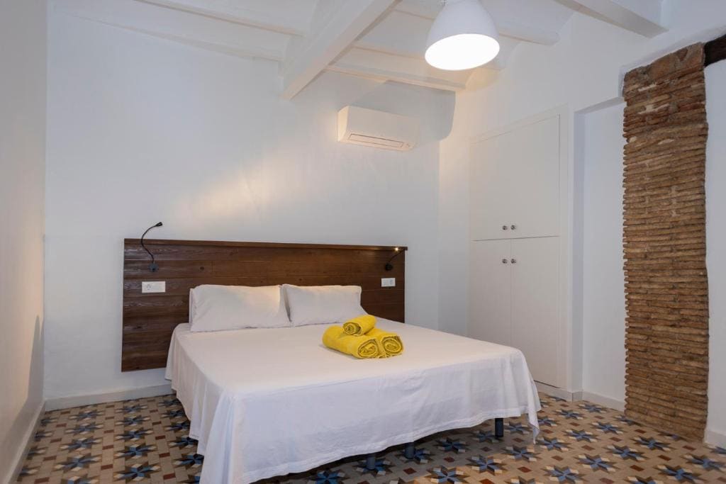 Two-Bedroom Apartment room - Image 1