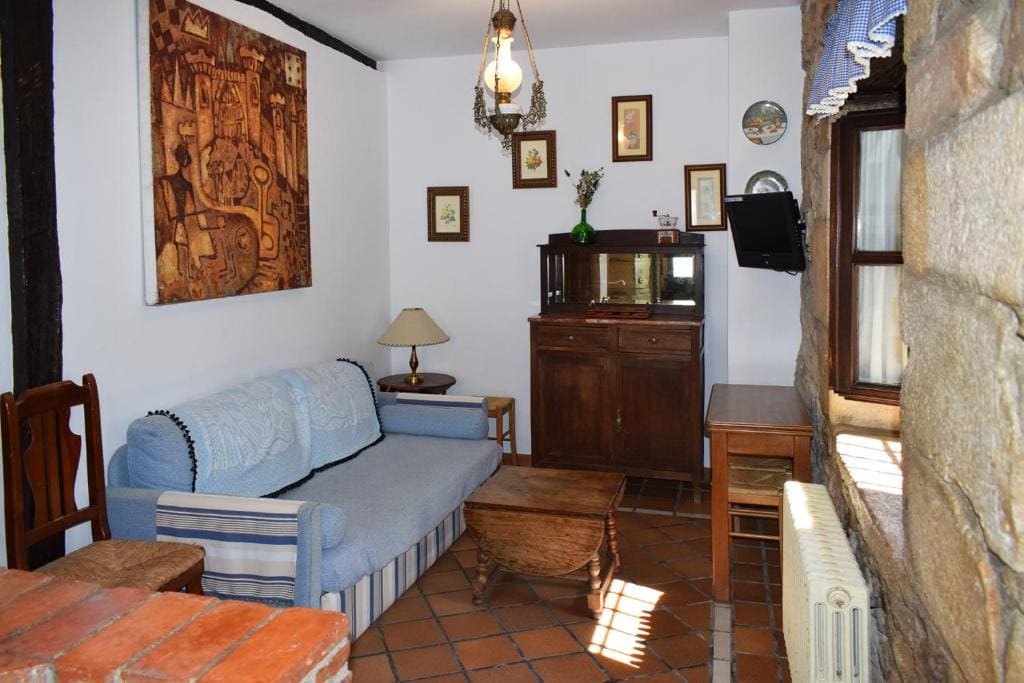 Apartment - Ground Floor room - Image 3