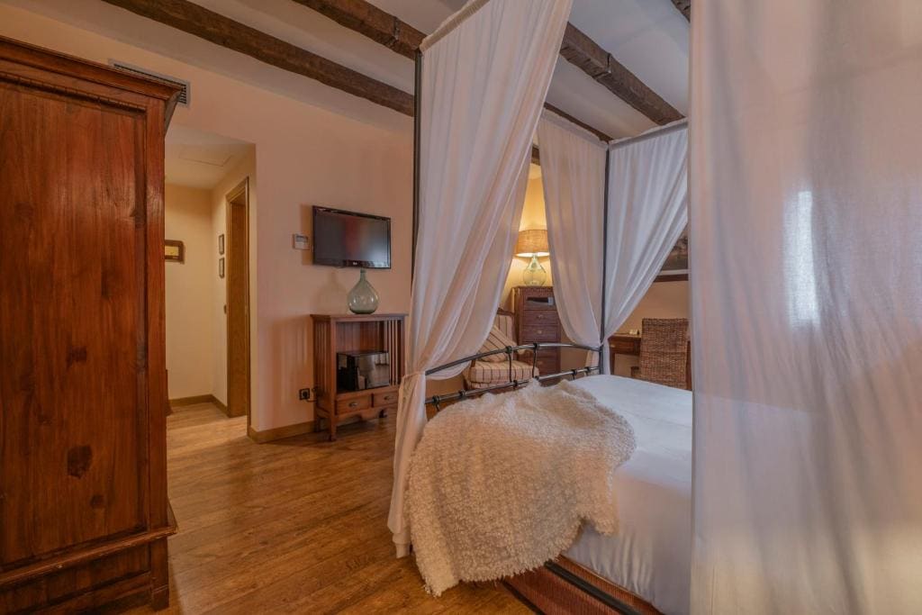 Quadruple Room room - Image 2
