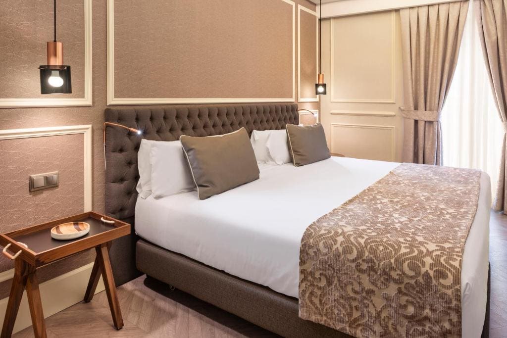 Premium Double or Twin Room room - Image 3