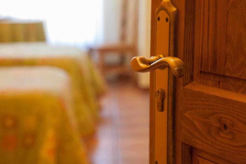 Double or Twin Room room - Image 3