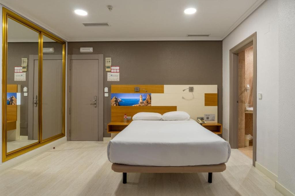 Single Room room - Image 1
