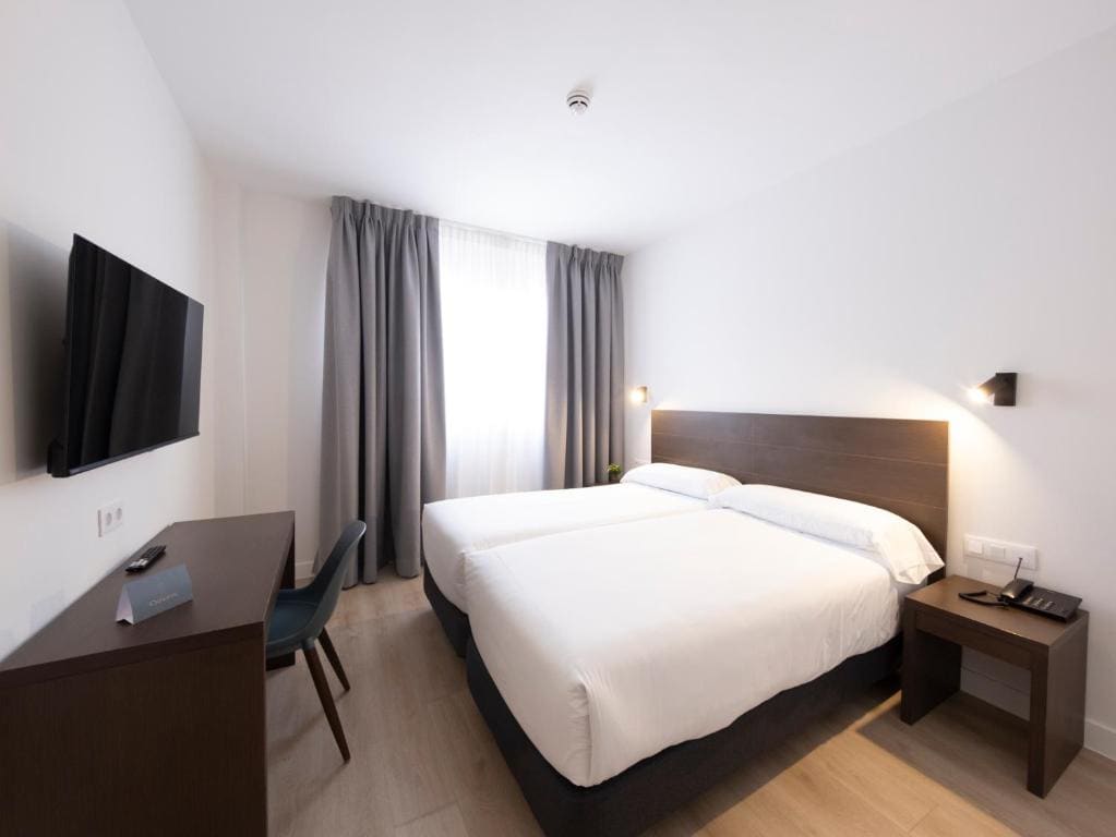 Double or Twin Room room - Image 2