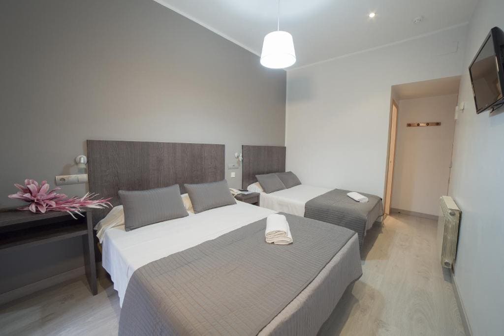 Quadruple Room room - Image 1
