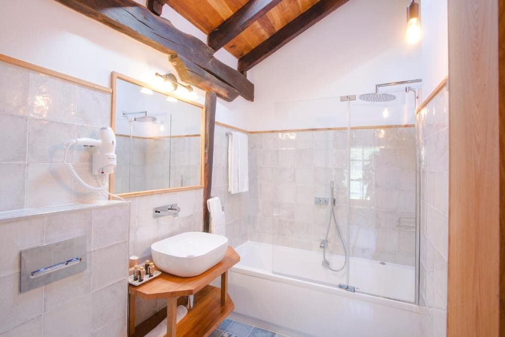 Superior Double Room room - Image 3