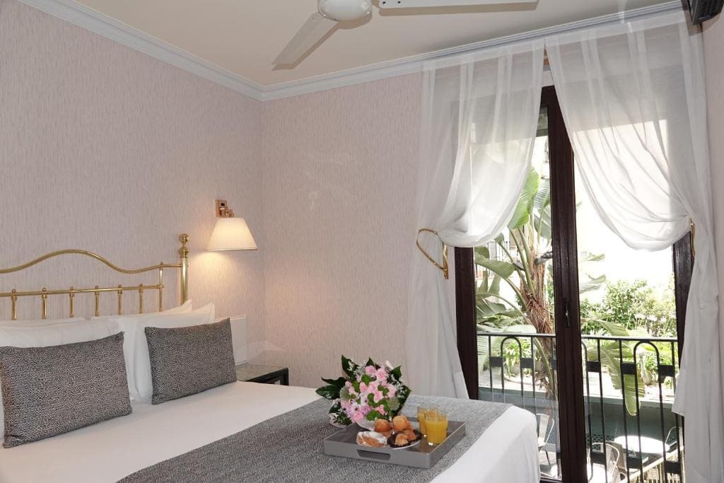 Superior Double or Twin Room with Garden View room - Image 1