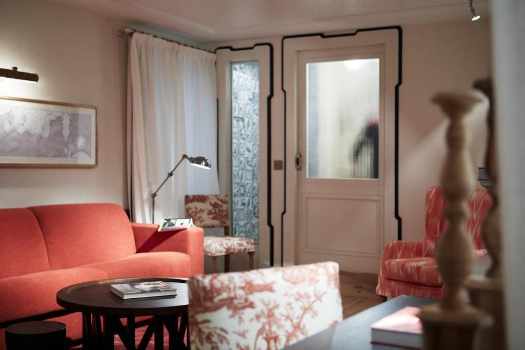 Intimate Suite room - Image 2