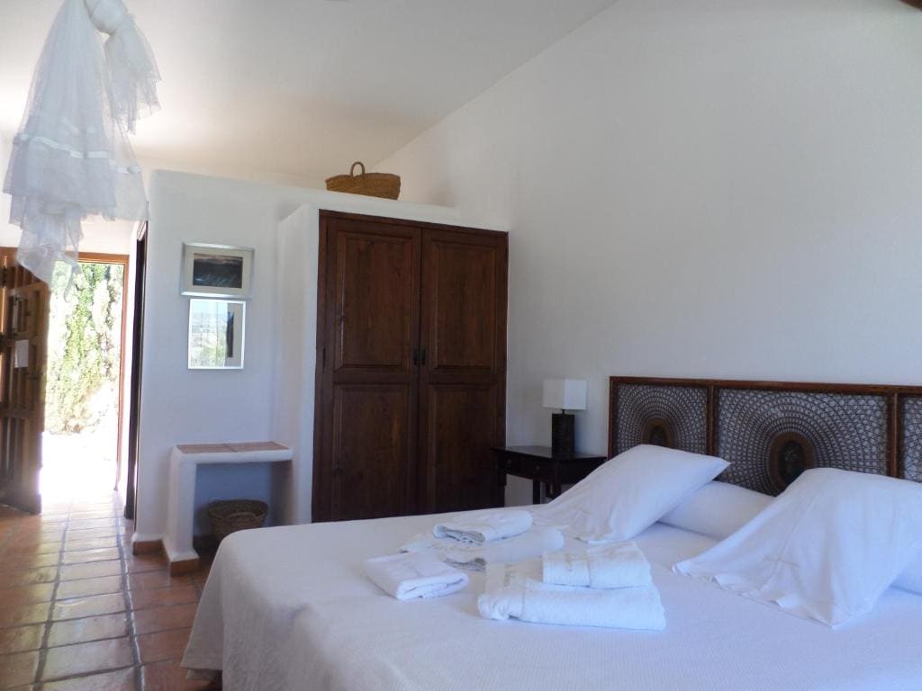 Suite room - Image 3