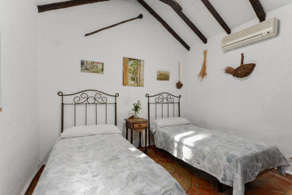 Apartment with Garden View room - Image 2