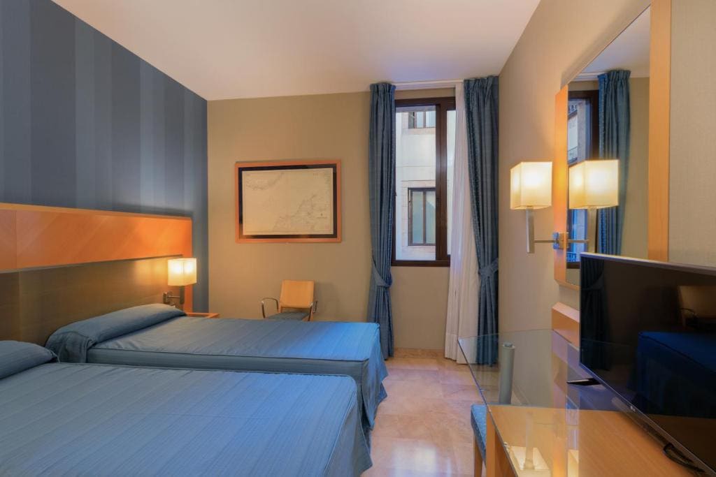 Double or Twin Room room - Image 1