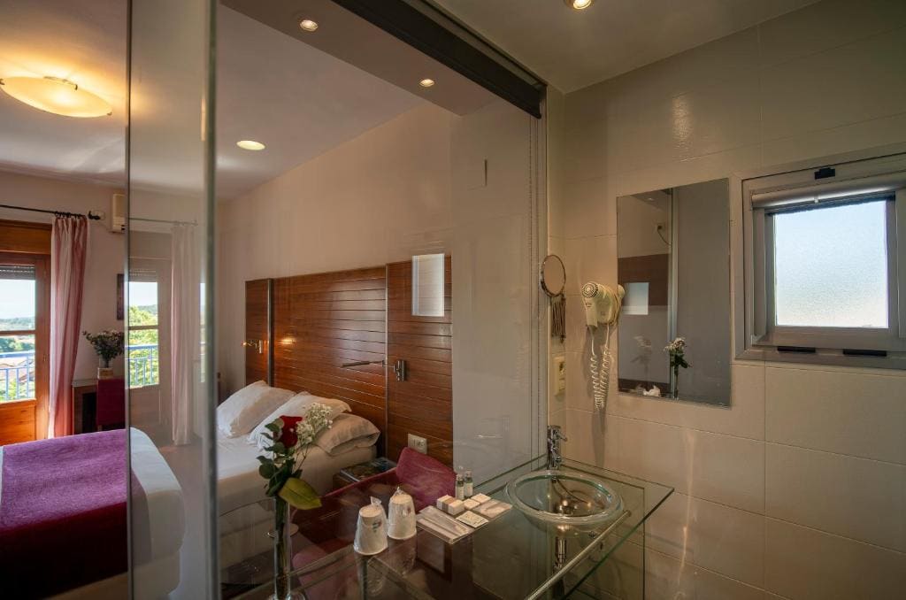Double Room with Valley View room - Image 2