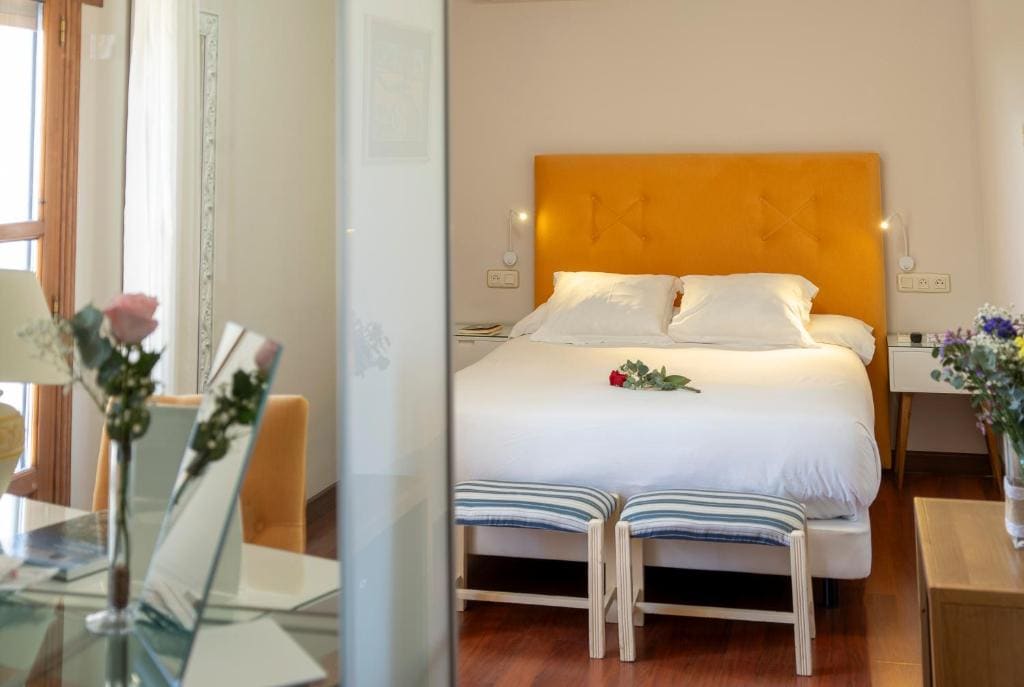 Double Room with Valley View room - Image 1